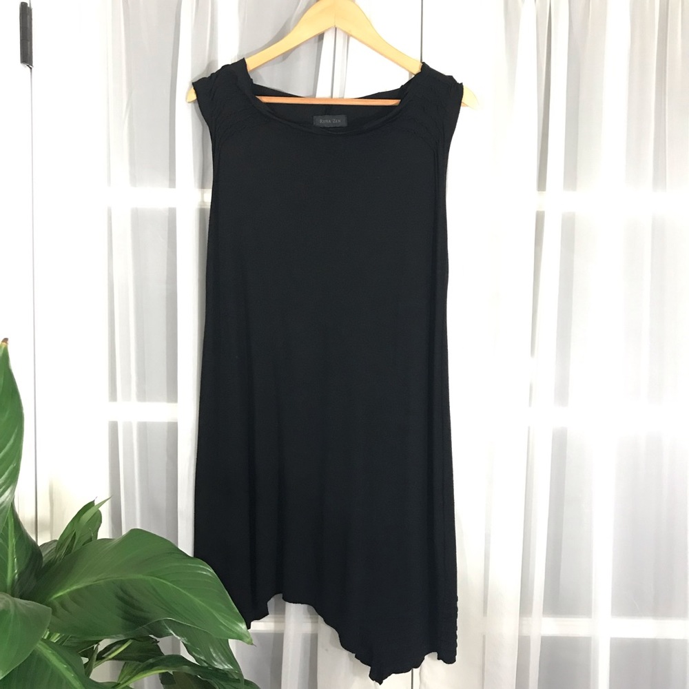 Rina Zin Asymmetrical Shoulder & Hem Pleated Knit Dress Size 2